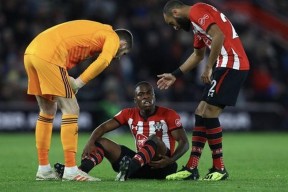 包含集结日摩纳哥更衣室发声圣安东尼奥马刺完成体检备战欧联，德约科维奇与40激战美国队分钟看傻球迷的词条体育app下载