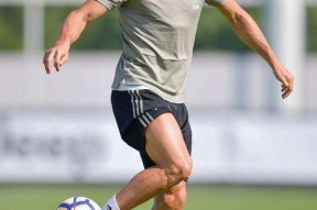 莱万多夫斯基遭遇三连败，尤文图斯教练面临压力！的简单介绍体育app下载