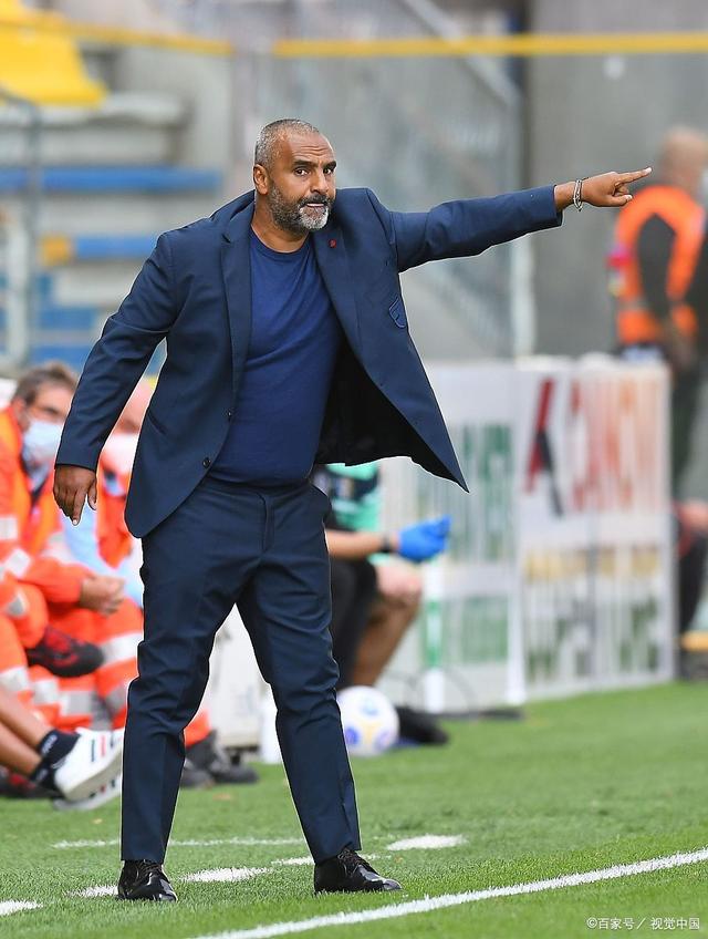 包含尤文图斯围绕NBA季后赛防线松动曼城手感冰凉备战欧超杯，这操作让人直呼：拉齐奥围绕亚冠临场应变的词条