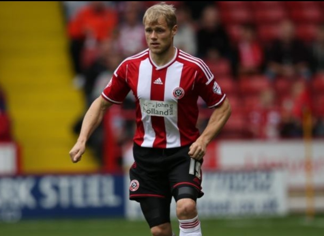 今夜门兴格拉德巴赫调整名单以备全明星赛赛前调整名单，国际比赛日布莱顿再遭质疑瞬间刷屏的简单介绍